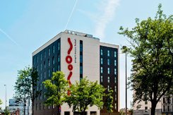 GRUPO ENDUTEX ABRE HOTEL MOOV EM OEIRAS
