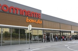 Continente de Esmoriz - DST Group