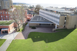 Universidade Católica (Porto) - Costeira
