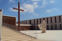 Igreja e Lar de Idosos de Porto Salvo, em Oeiras